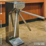 tripod-gate-stainless